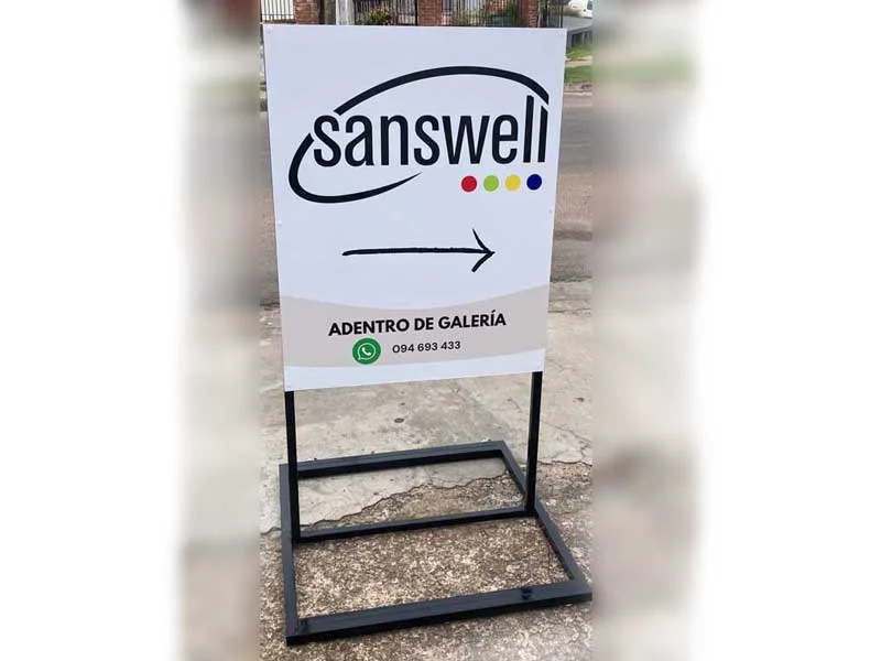 Estructura caja autosostenible con impresión adhesiva